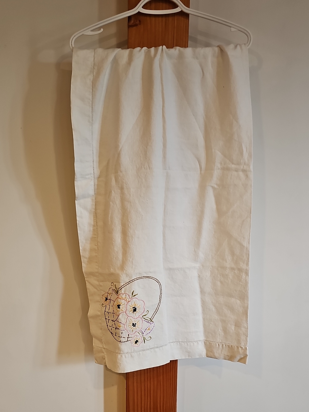 Embroidered Floral Table Linen White & Pink